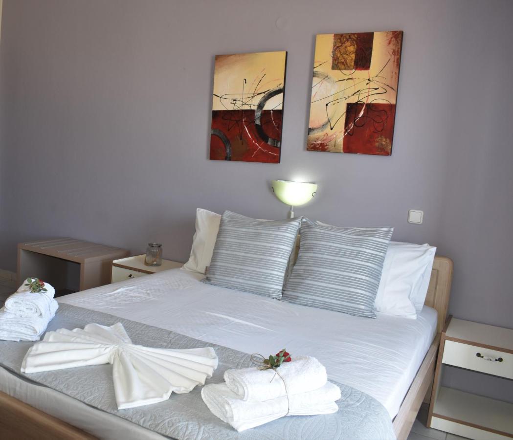 Asteras Apartments เซรอกัมโบส ภายนอก รูปภาพ