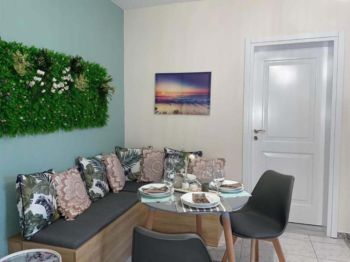Asteras Apartments เซรอกัมโบส ภายนอก รูปภาพ