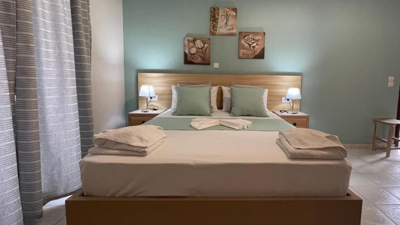 Asteras Apartments เซรอกัมโบส ภายนอก รูปภาพ